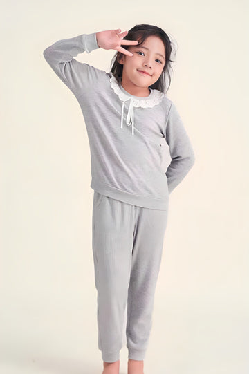 Girls’ Long Sleeve Set with Lace Trim