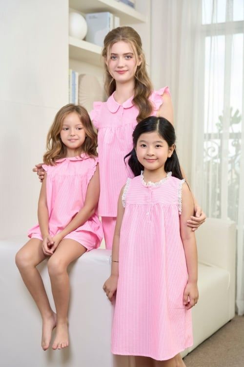Kate Short Set with Peter Pan Collar & Ruffled Sleeves